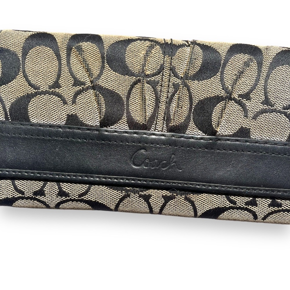 Coach Wallet - Picture 2 of 7